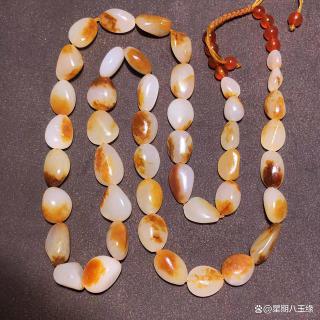 精品和田玉籽料原石项链